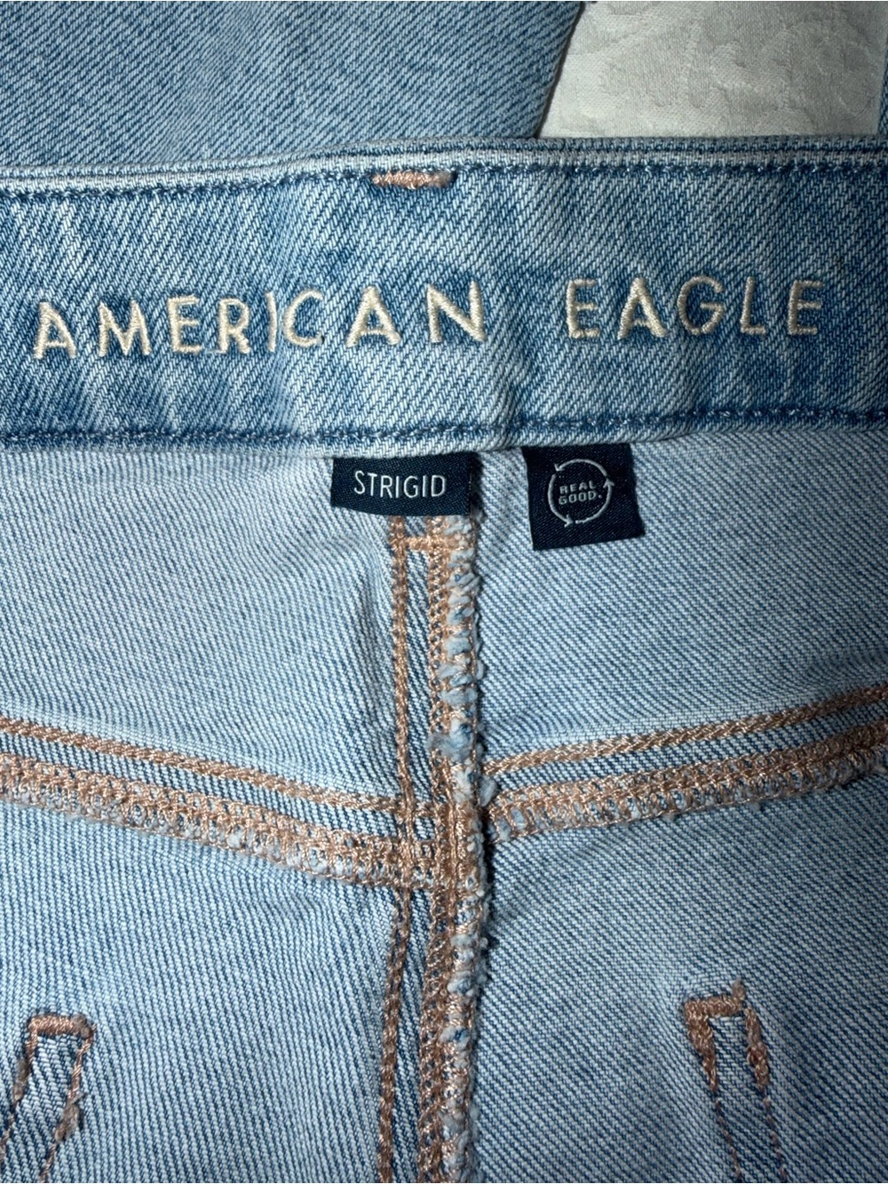 American Eagle Distressed Light Wash Mom Jeans - Picture 5 of 6